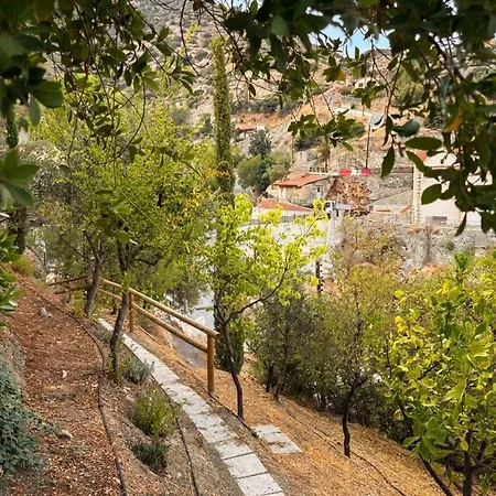 Tiny House - Hillside Garden Trail
